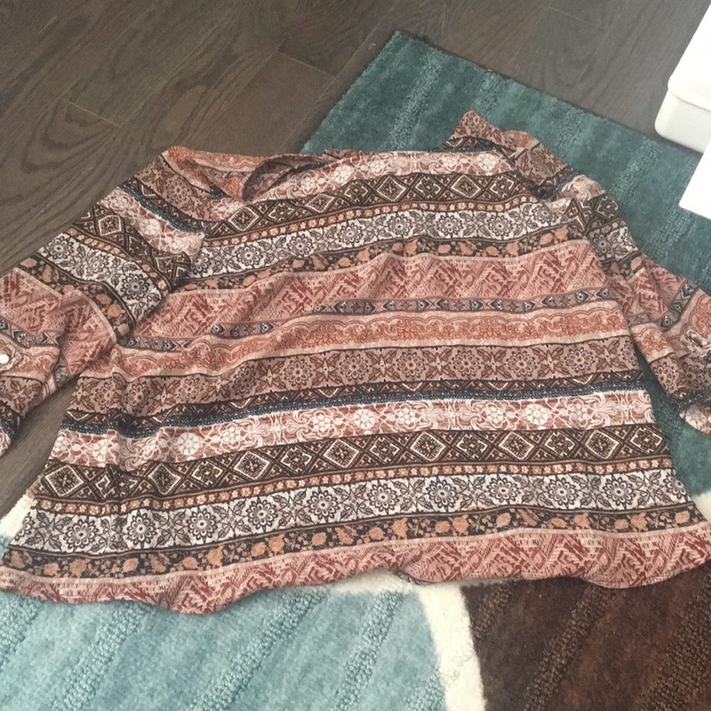 Forever 21 open-backed shirt